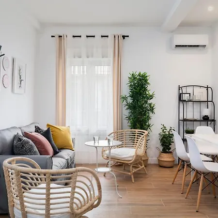 Mino Suite Apartment Sevilla Exterior photo